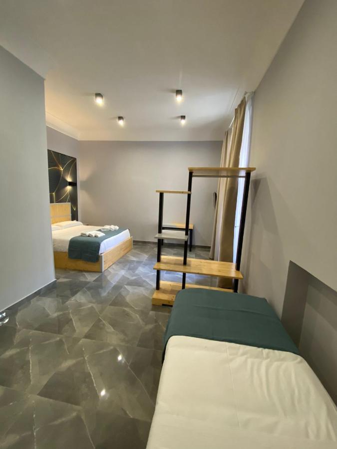 Be Italian Flat Sanfelice Hotel Naples Exterior photo